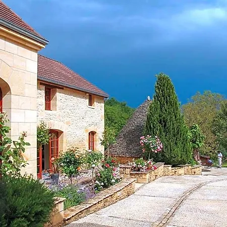 Aux Bories De Marquay, D'hotes Avec Piscine Et Pres De Sarlat 마르꿰유