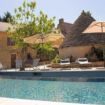 Aux Bories De Marquay, D'hotes Avec Piscine Et Pres De Sarlat 호텔
