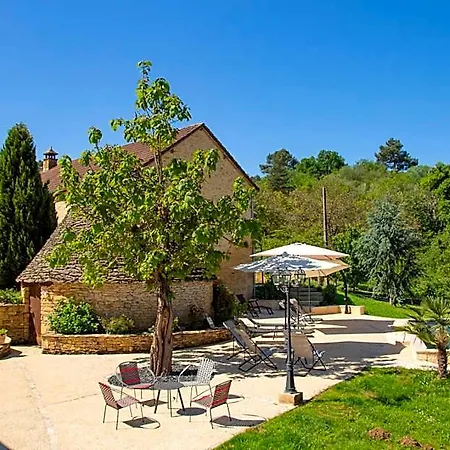 호텔 Aux Bories De Marquay, D'hotes Avec Piscine Et Pres De Sarlat 4*
